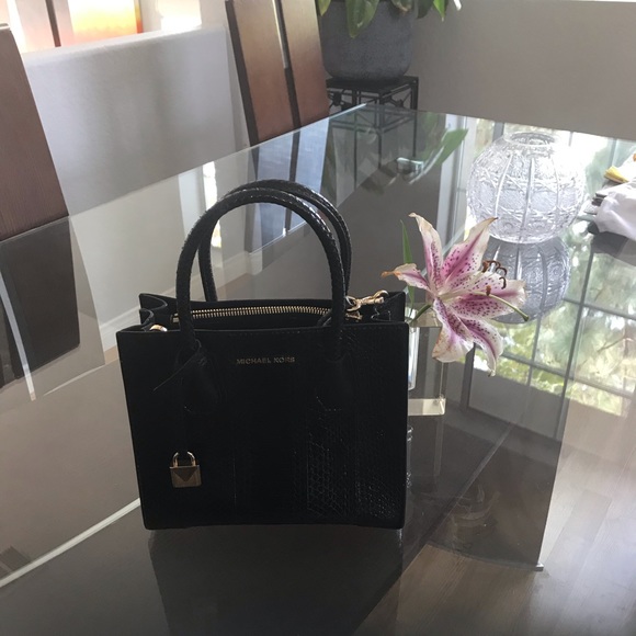 Michael Kors handbag - Picture 3 of 7